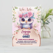 Petite chouette rose invitation d'anniversaire à t (Debout devant)