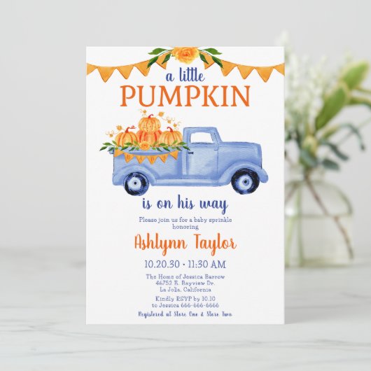 Petite Citrouille bébé saupoudrer Invitation (Debout devant)