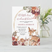 Petite Deer Beige Marsala Baby shower invitation (Debout devant)