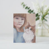 Petite fille avec carte postale Calico Cat (Debout devant)