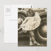 petite fille en voiture avec carte postale (Devant / Derrière)