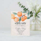 Petite fille orange mignonne invitation d'annivers (Debout devant)