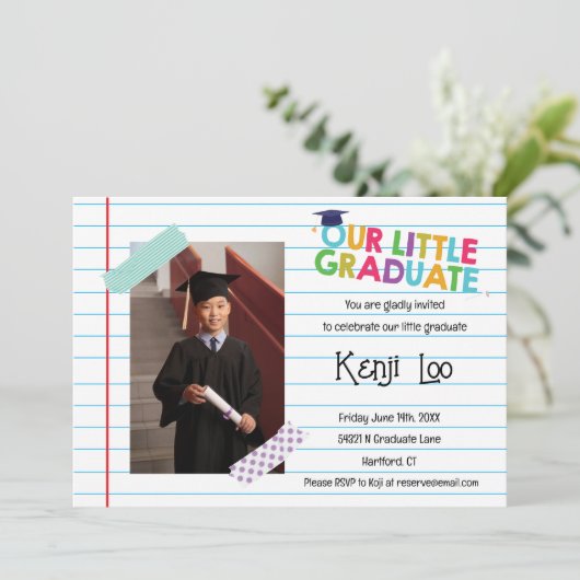 Petite invitation à la graduation (Debout devant)