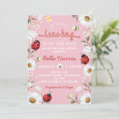 Petite Invitation Fête de Bébé Coccinelle Fleur Da (Debout devant)