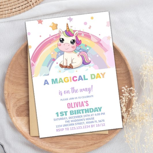 Petite licorne arc-en-ciel Invitations d'anniversa