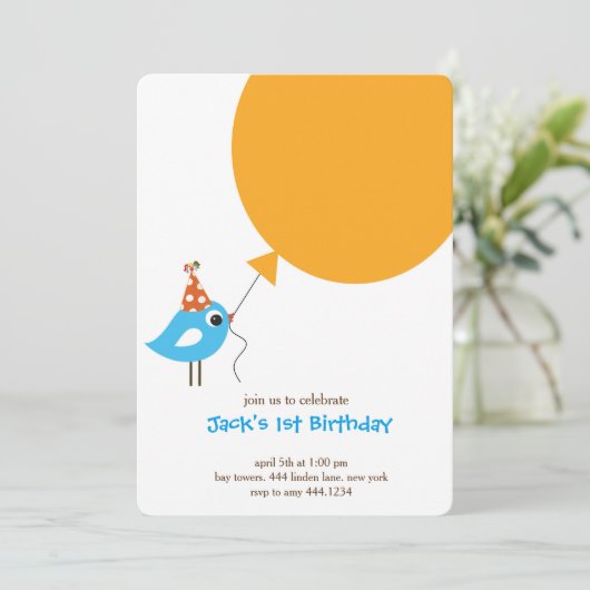 Petite Oiseau première invitation anniversaire (Debout devant)