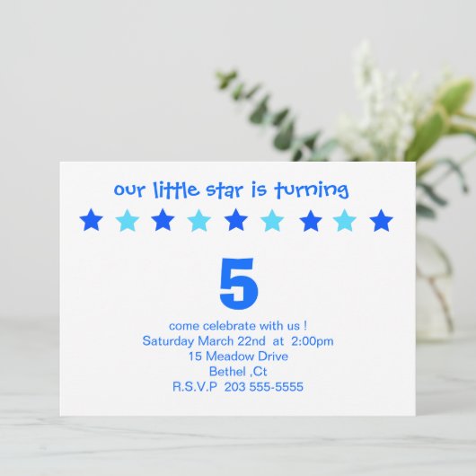 petite star invitation à l'anniversaire (Debout devant)