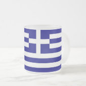 Petite tasse de verre dépoli avec drapeau de la Gr (Devant droit)
