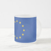 Petite tasse de verre dépoli avec drapeau de l'Eur (Devant droit)