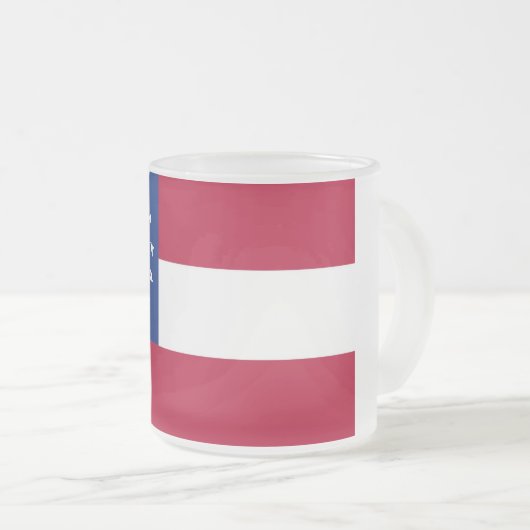 Petite tasse en verre dépoli avec drapeau de la Gé (Devant droit)