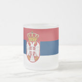 Petite tasse en verre dépoli avec drapeau de Serbi (Centre)