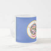 Petite tasse en verre dépoli avec drapeau du Minne (Devant gauche)