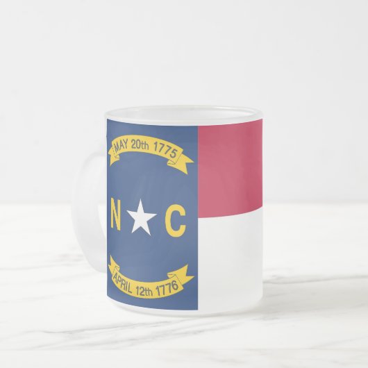 Petite tasse en verre dépoli avec le drapeau Carol (Devant gauche)