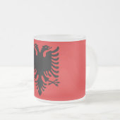 Petite tasse en verre dépoli - drapeau de l'Albani (Devant droit)