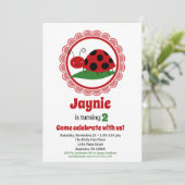 Petites filles Ladybug Invitation d'anniversaire (Debout devant)