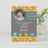 Petites invitations de fête d'anniversaire de (Debout devant)