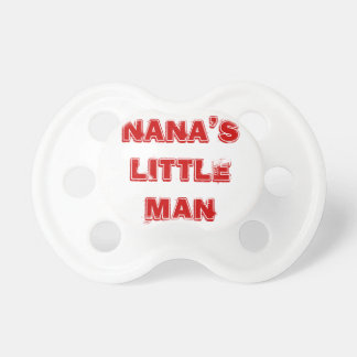 Petites tétines de bébé de l'homme de Nana