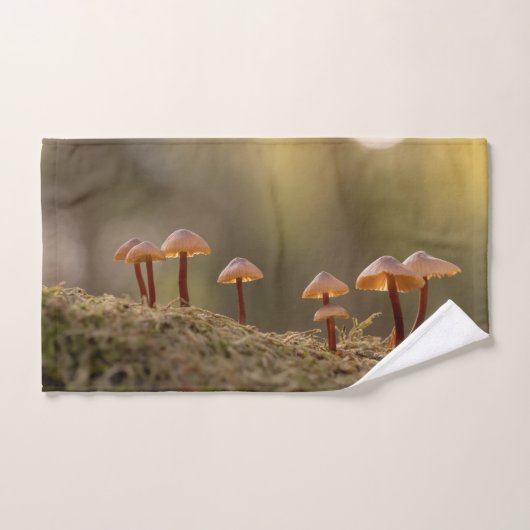 Petits champignons Photo nature (Serviette à main)
