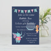 Petits enfants bulle Anniversaire Invitation de fê (Debout devant)