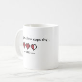 Peu de tasses lancent la tasse (Devant gauche)