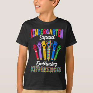 Peuterspeelzaal Team Omarmt Verschillen Autisme Sp T-shirt