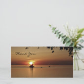 Phare de coucher du soleil de Merci (Debout devant)