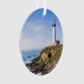 Phare sur la colline bleu ciel maison blanche océa (devant)