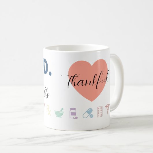 PharmD Personalized Mug | Minimal Modern Pharmacis (Devant droit)