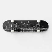 Philly night b/w skateboard (Horizontaal)