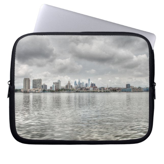 Philly skyline laptop sleeve (Voorkant)