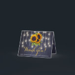 PHOTO à l'intérieur des tournesols rustiques merci<br><div class="desc">Rustique élégant mariage de automne style PHOTO (horizontal orienté paysage) merci carte modèle sur sombre minuit arrière - plan en tableau bleu marine avec de beaux bouquets de tournesol et des cordes de lumières scintillantes. Remplissez vos informations dans les zones et téléchargez votre photo à l'intérieur de la carte, Vous...</div>