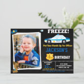 Photo Agent de police invitation K9 chien (Debout devant)