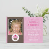 PHOTO ANNIVERSAIRE INVITATIONS :: cupcake 3L (Debout devant)