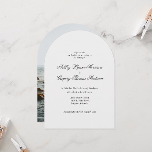 Photo Arch Shaped Grey Wedding Invitation (Devant/Arrière en situation)