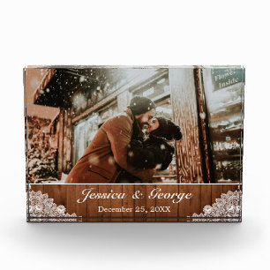 Photo Bois rustique et dentelle blanche Bloc de verre