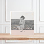 Photo Couple moderne Pink & Grey Nom personnalisé<br><div class="desc">Photo Couple moderne Pink & Grey Nom personnalisé</div>