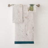 Photo de 2 ananas sur une plage (En situation)