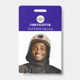 Photo de carte d'identité de pompier avec badge de