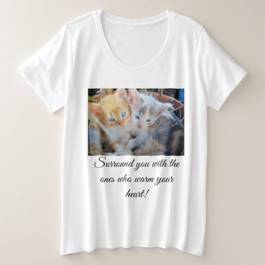 Photo de deux chatons mignons devant, cœur de patt (Design devant)