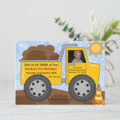 Photo de Dumptruck Kids Invitation d'anniversaire (Debout devant)