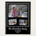 Photo de famille moderne noir blanc collage 2021<br><div class="desc">Créez votre propre collage photo de famille en noir et blanc 2021 Planner.
Ajoutez vos propres photos et texte et créez un planificateur très personnel et unique.</div>