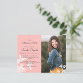 Photo de Fleur Blanche Fête de la Carte de Vie (Debout devant)