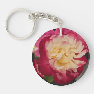 Photo de rose sur porte-clés en acrylique 2 faces