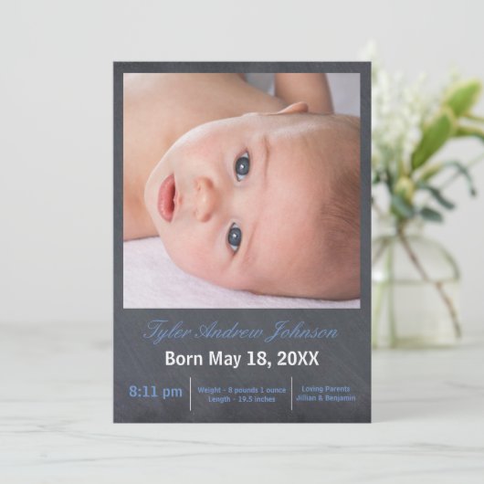 Photo de tableau noir - Faire-part de naissance (Debout devant)