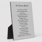 Photo "Descends-moi de l'île ?" Plaque (Côté)