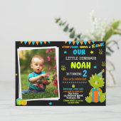 Photo Dinosaur anniversaire invitation Dinosaur fê (Debout devant)