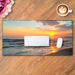 Photo Et Texte Personnalisés<br><div class="desc">Téléchargez une photo, ajoutez un nom ou un texte et créez facilement votre tapis de bureau personnalisé. Vous pouvez TRANSFÉRER ce DESIGN sur d'autres produits Zazzle et l'ajuster à la plupart des articles Zazzle. Merci pour le choix de nos designs et l'arrêt par Standard Studio Designs.</div>