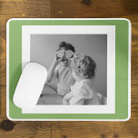 Photo Famille Moderne Vert Simple Lovely Cadeau<br><div class="desc">Photo Famille Moderne Vert Simple Lovely Cadeau</div>