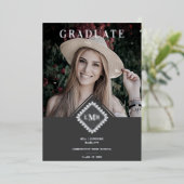 Photo Graduation Chic Initial Lace Effect Romantic Folie Uitnodiging (Staand Voorkant)