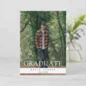 Photo Graduation Invitation (Debout devant)
